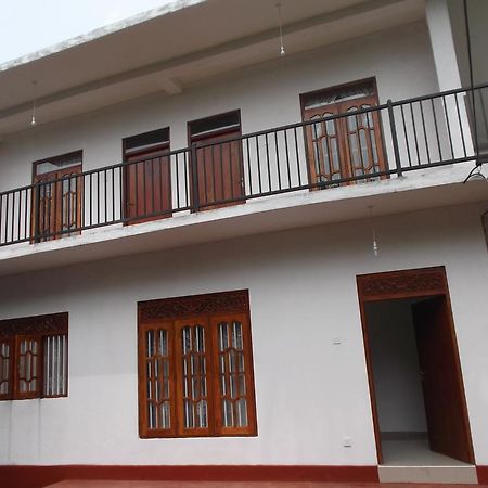 Sumudu Villa Hikkaduwa Esterno foto